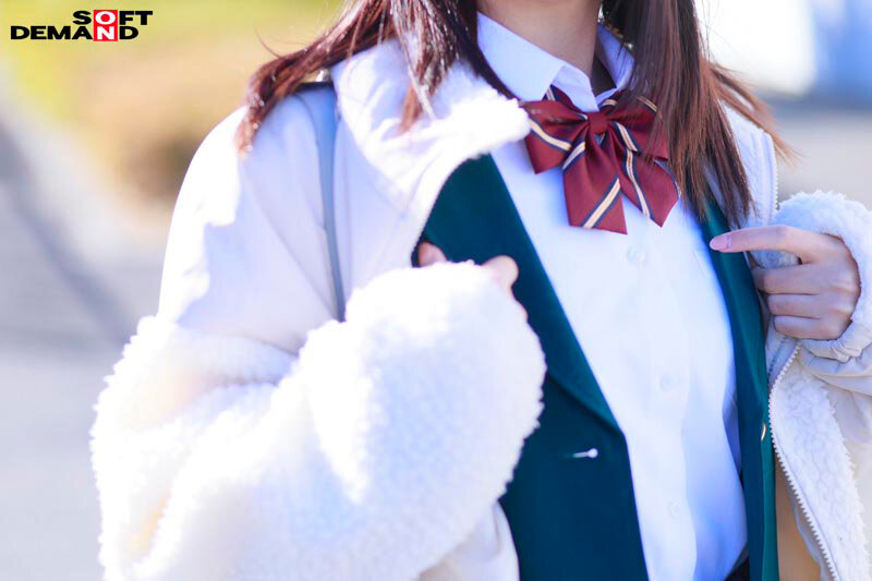 マジックミラー号 10代の学生男女が身体と相性で挑戦！ アオハル2人3脚！ ちょっとオトナのピクトグラムチャレンジ！ 全て成功したら、最新スマホをプレゼント！ 近くなりすぎた距離感が若い性欲を弾けさせる！？ ヤッてはいけない友達同士が禁断SEX！？ 画像12