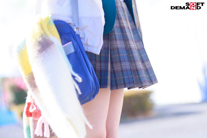 マジックミラー号 10代の学生男女が身体と相性で挑戦！ アオハル2人3脚！ ちょっとオトナのピクトグラムチャレンジ！ 全て成功したら、最新スマホをプレゼント！ 近くなりすぎた距離感が若い性欲を弾けさせる！？ ヤッてはいけない友達同士が禁断SEX！？ 画像13
