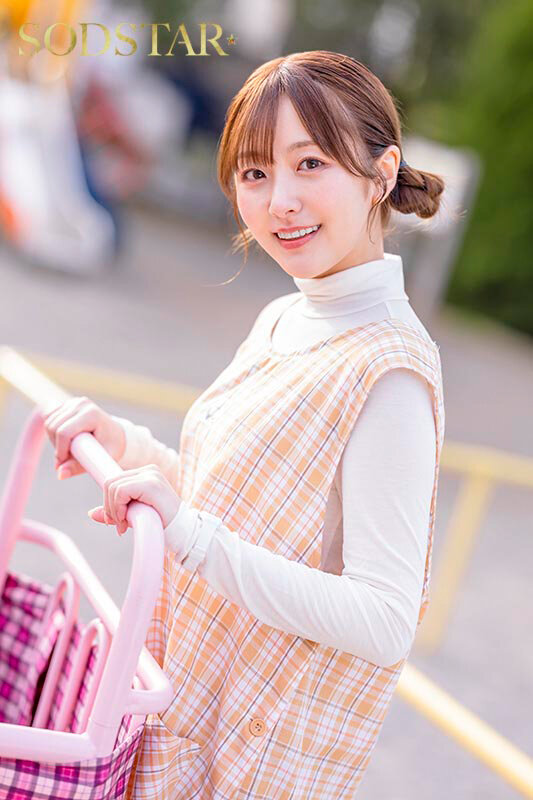 息子が通う保育園の美人先生と妻子が実家に帰省中に自宅密会をして1週間ヤリまくった絶倫不倫セックス 青空ひかり 画像2