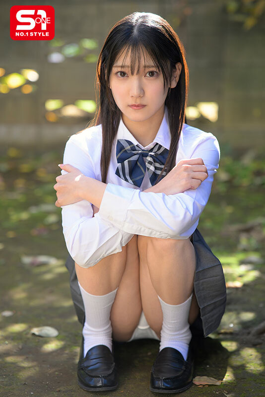 無口な連れ子をしつこく舐め犯したらよく喘ぎ鳴くようになりました。 初美なのか 画像1